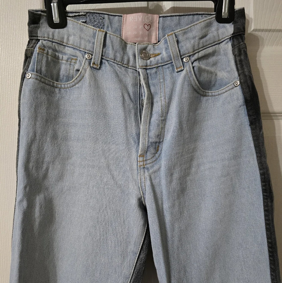 Revice Ex Boyfriend Two-Toned Straight Leg Ankle Jeans, Raw Hem, Size 26, EUC! - Picture 4 of 14